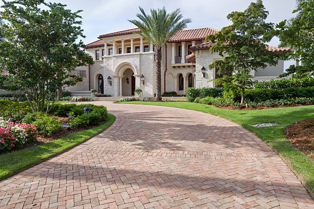 Cobblestone Driveway Pavers in Centerville, TN